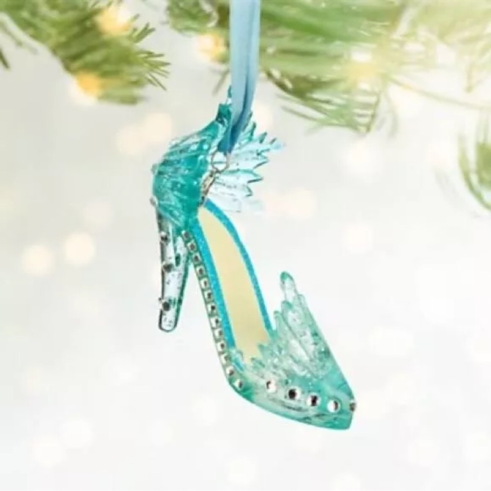 Green Crystal Embellished Shoe Ornament